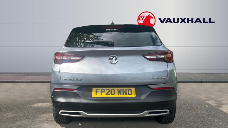 Vauxhall Grandland X 1.6 Hybrid4 300 Business Ed Nav Premium 5dr Auto Hatchback